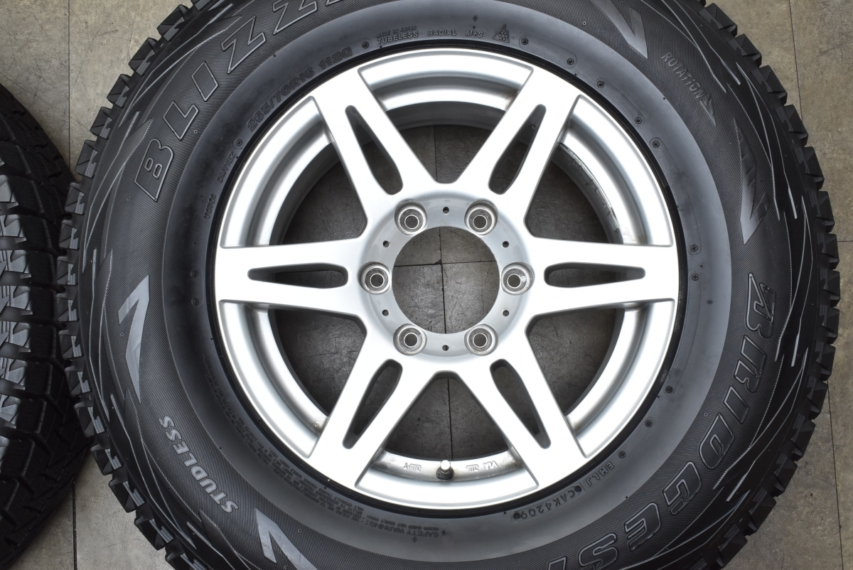 【程度良好品】BERG CV201 16in 7.5J +25 PCD139.7 ブリヂストン ブリザック DM-V1 265/70R16 ランドクルーザープラド サーフ パジェロ_画像4