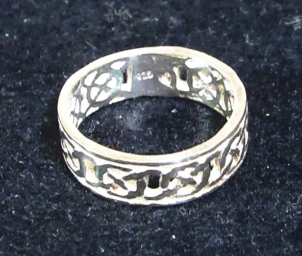 Австралийское серебряное кольцо кельтского дизайна Номер детали K-6 Размер 10,5
