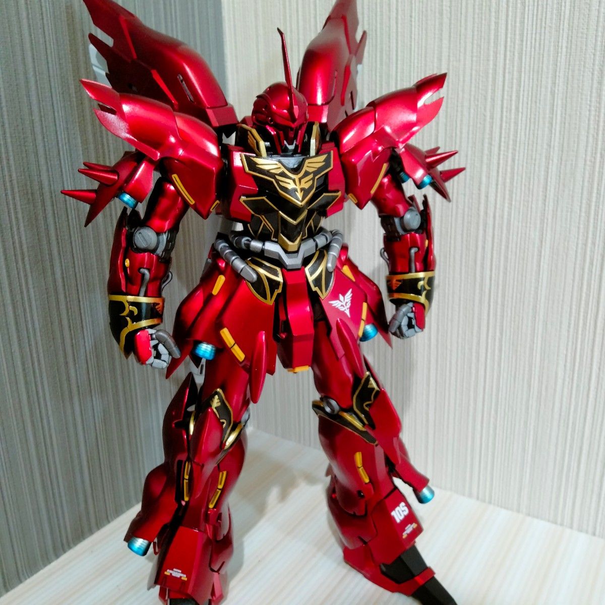 ガンプラ MG シナンジュ Ver.Ka 全塗装完成品 全国宅配無料 16830円
