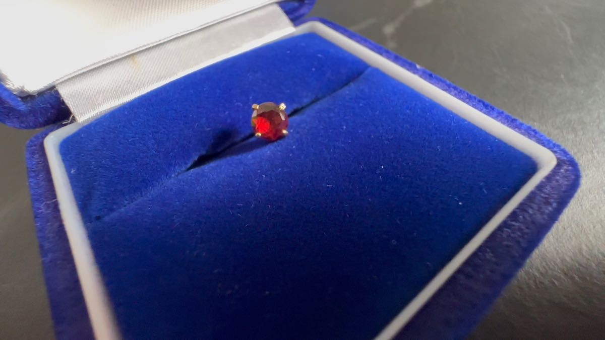 ゴールドピアス シングルピアス K18 レディース