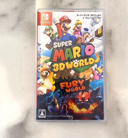 ニンテンドースイッチ マリオレッド×ブルーセット未使用品+ソフト