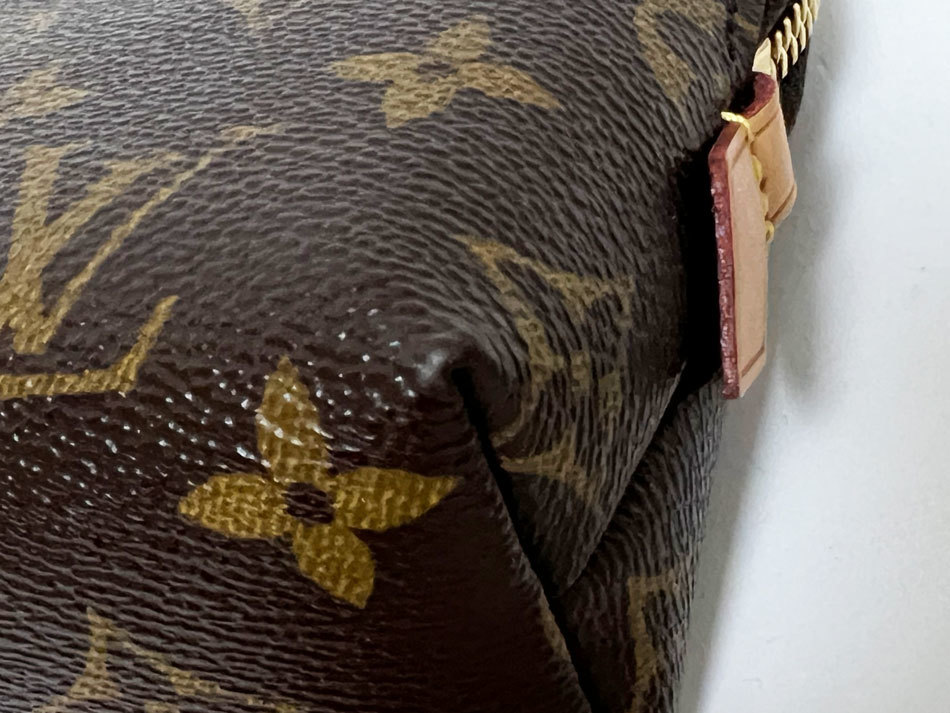 送料無料 LOUIS VUITTON ルイヴィトン モノグラム 化粧ポーチ