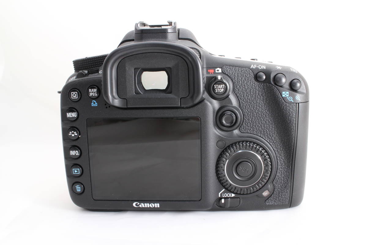 ☆極上品☆ Canon キャノン デジタル一眼レフカメラ EOS 7D ボディ