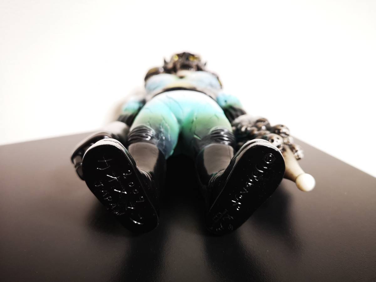 REAL HEAD SKULL TOYS ドクロックスマン ソフビ 黒成型 リアル REAL HEAD SKULL TOYS ドクロックスマン ソフビ 黒成型 リアル