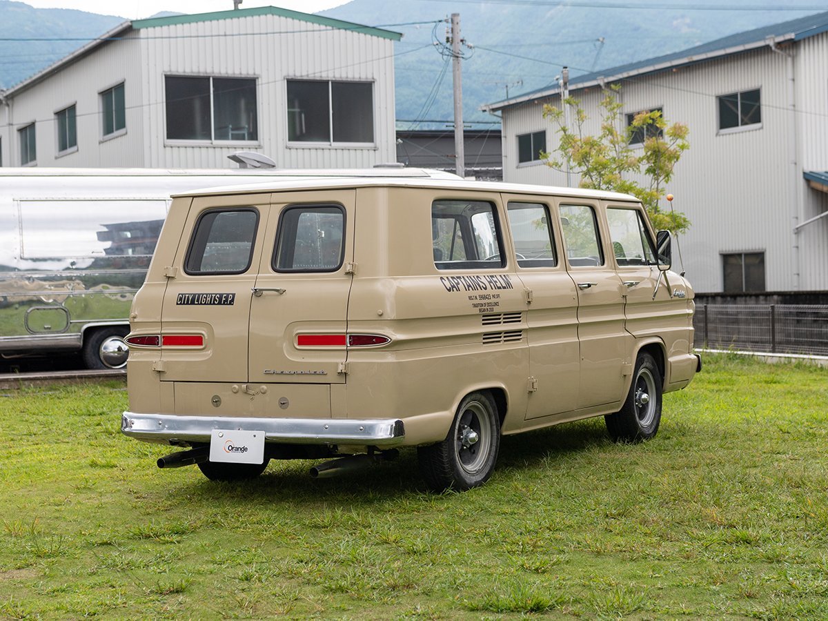 Lot7 1963 Chevrolet Corvair Greenbrierの画像4