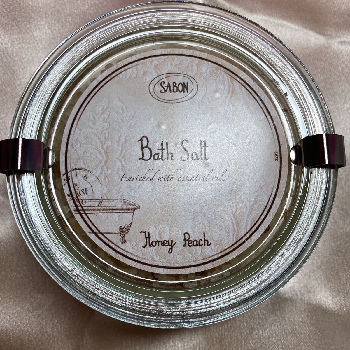 サボン　バスソルト　ハニーピーチ　浴用化粧料　250ml 未使用　SABON Bath Salt Honey Peach 大人気　良い香り　リラックス　レディース_画像4