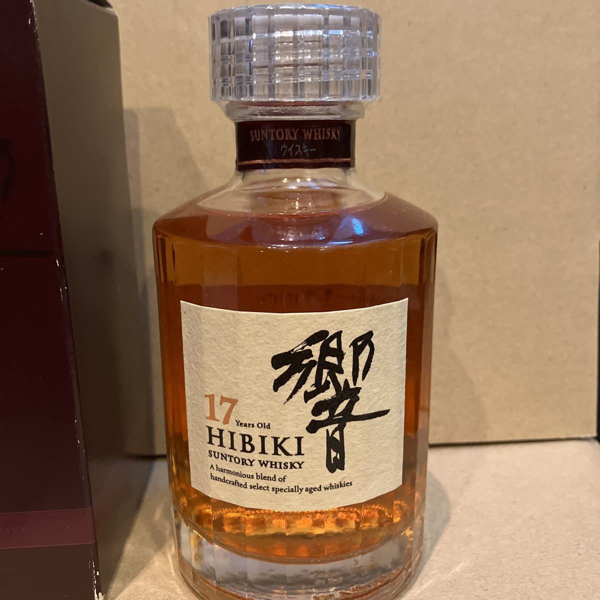 響17年 180ml 箱付です ミニボトル ミニチュアボトル サントリー 響17年 180ml 箱付です ミニボトル ミニチュアボトル サントリー