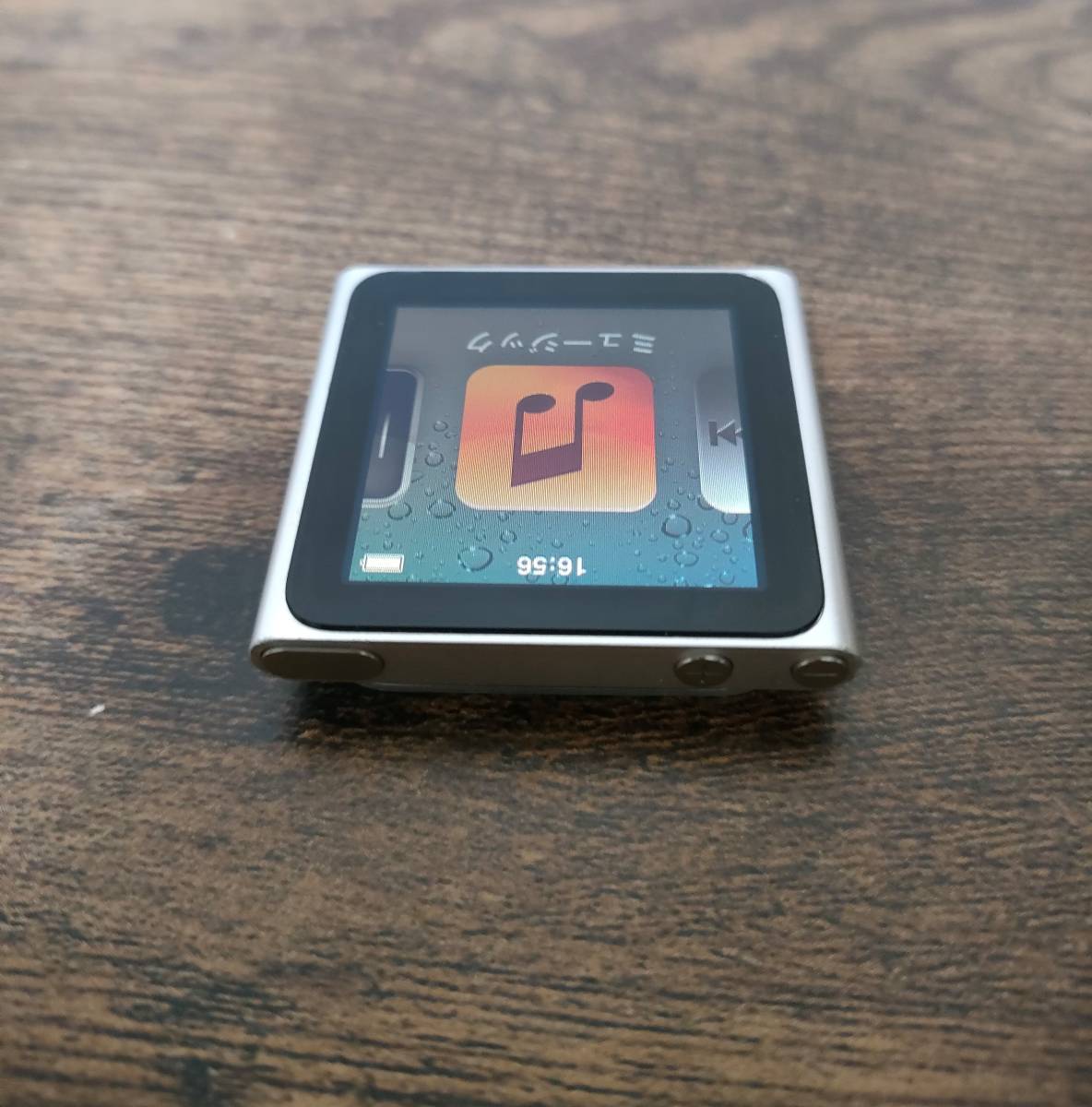 Apple iPod nano 第6世代（8GB）MC525LL シルバー