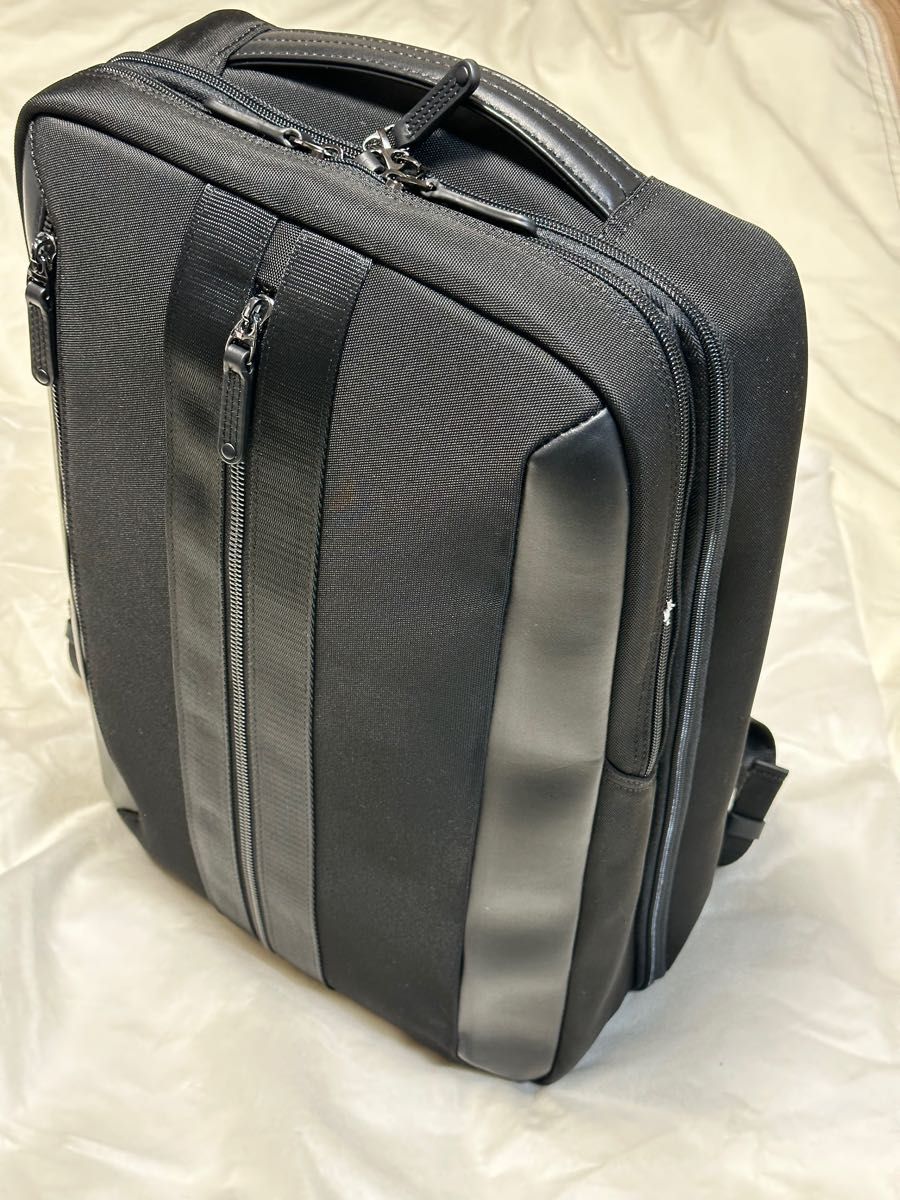 新品 ZERO HALLIBURTON バックパック80473-01