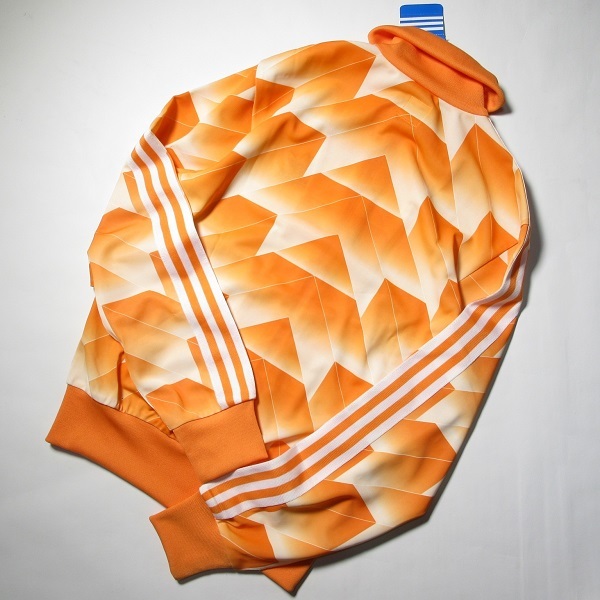 新品 アディダスオ リジナルス 1988 UEFA 欧州選手権 EURO 88 新品 アディダスオ リジナルス 1988 UEFA 欧州選手権 EURO 88