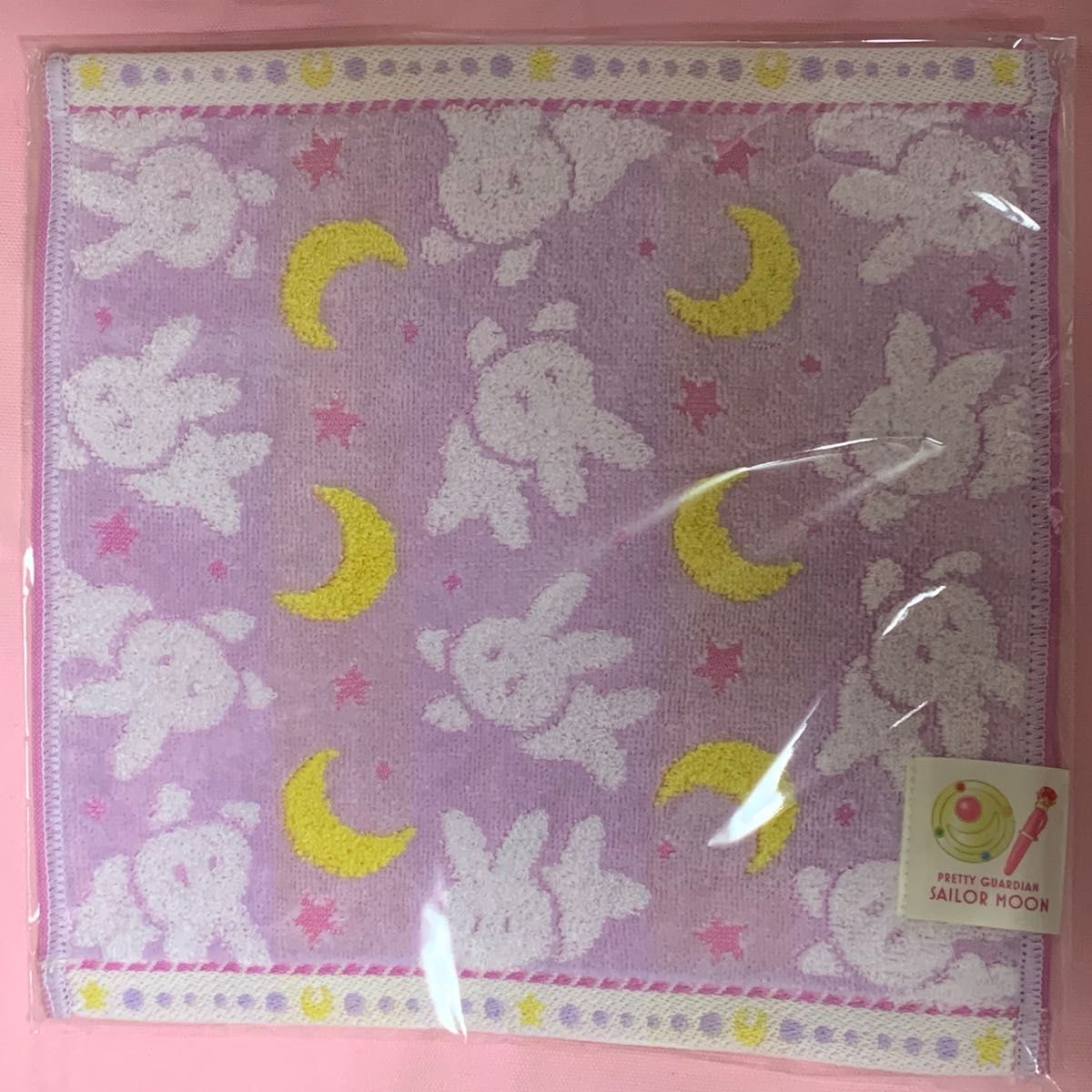 激安直営店 セーラームーン うさぎのお布団柄 ミニタオル tbg.qa