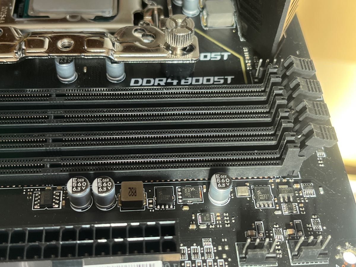 3点セット Intel CPU Core i7 10700 マザーボードmsi Z490 3点セット Intel CPU Core i7 10700 マザーボードmsi Z490