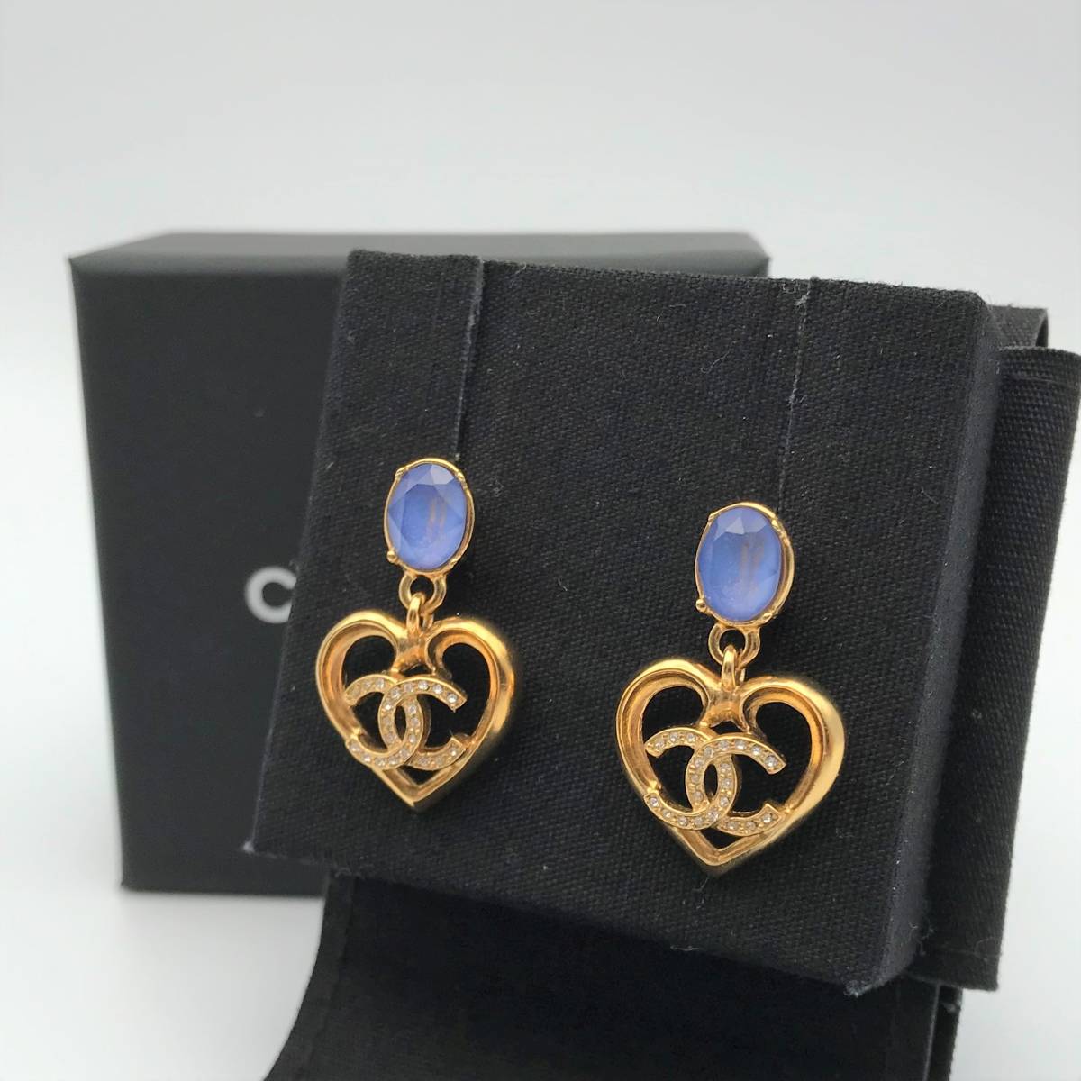 新品 未使用 シャネル CHANEL ピアス 23C ハート ココマーク | jarussi