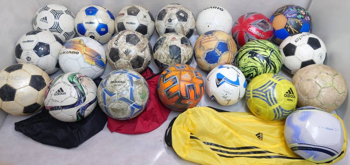 Yahoo!オークション - x6 サッカーボール 5号11球 4号12球 全23 Yahoo!オークション - x6 サッカーボール 5号11球 4号12球 全23