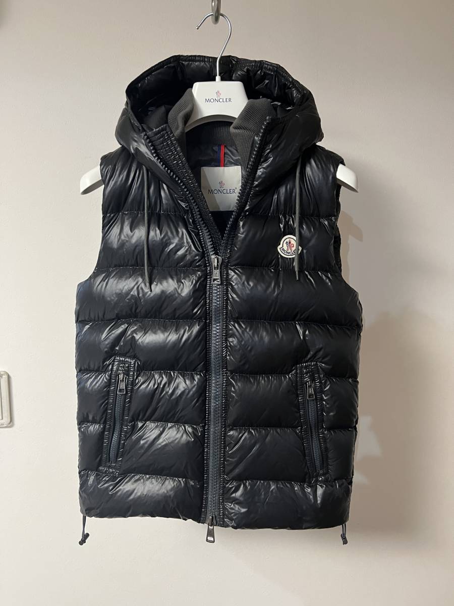買い物代行 モンクレール 1シーズンのみの限定品 超人気の ダウン