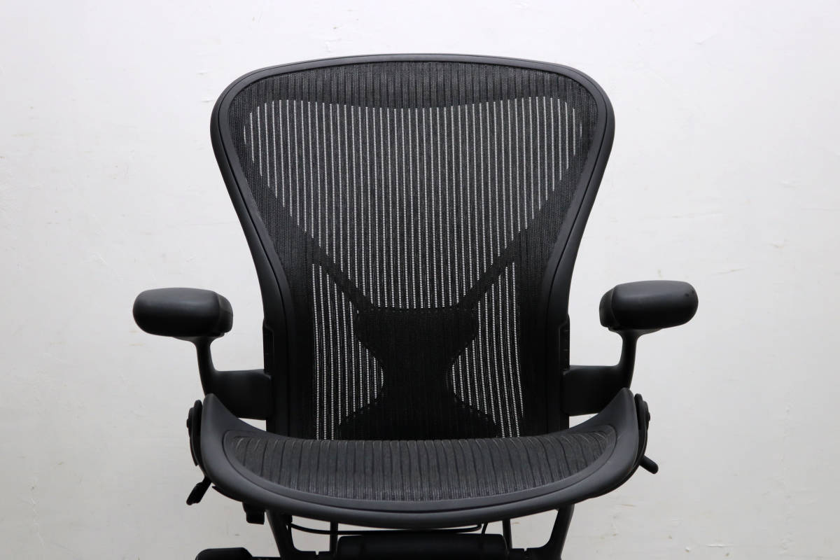 ◇Herman Miller Aeron Chair ハーマンミラー アーロンチェア ライト B