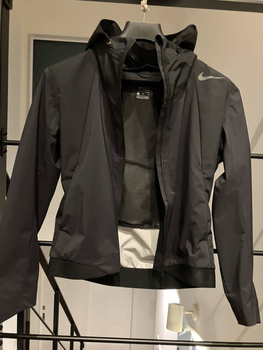 極美品】NIKE ナイキ ゾーナル エアロシールド フーデッド 極美品】NIKE ナイキ ゾーナル エアロシールド フーデッド