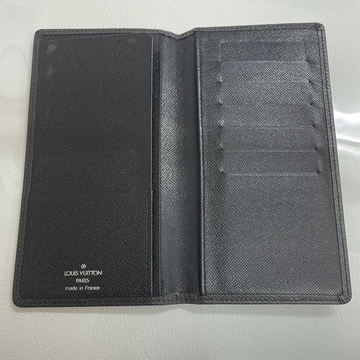 ルイヴィトン 二つ折り長財布 美品 シリアル有 正規品 ルイヴィトン 二つ折り長財布 美品 シリアル有 正規品