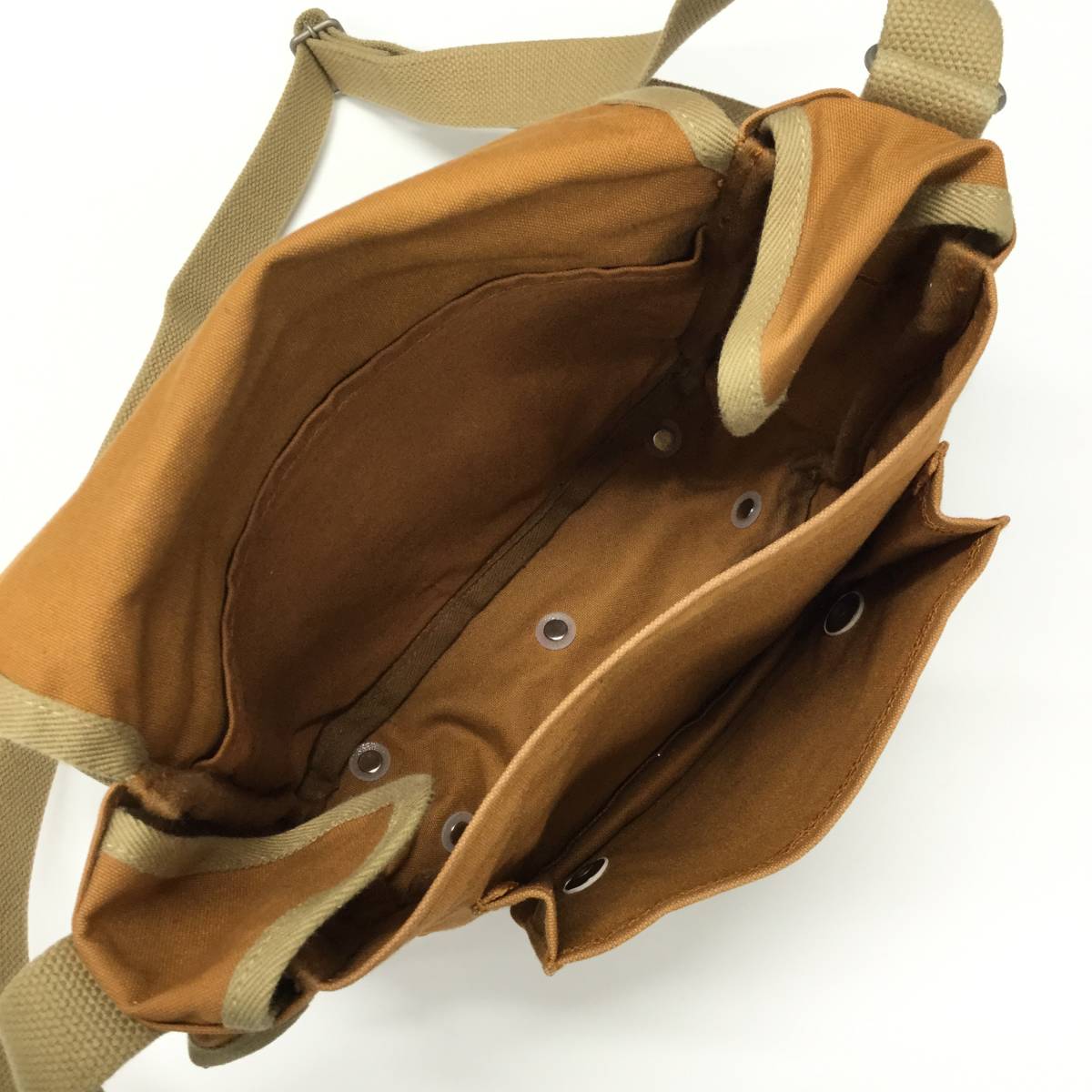  confidence Saburou canvas shoulder bag flap four angle Camel 