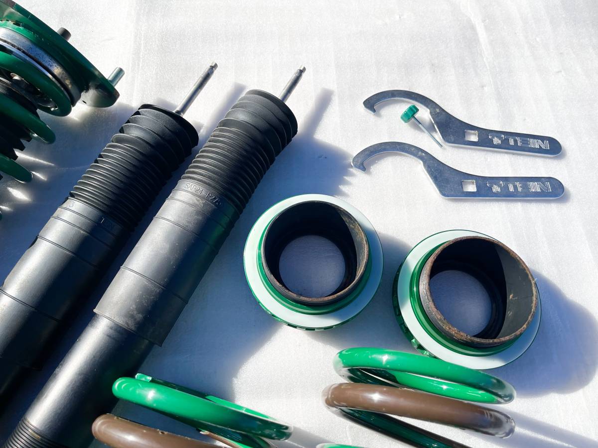 TEIN FLEX Z ステップワゴン スパーダ RP1/RP6/RP8/RP3/RP5 車 TEIN FLEX Z ステップワゴン スパーダ RP1/RP6/RP8/RP3/RP5 車
