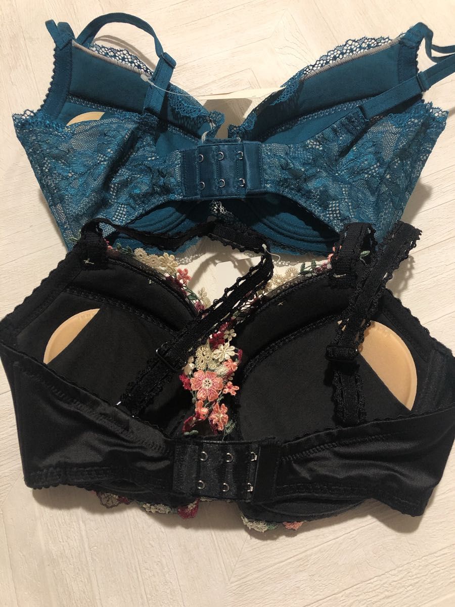 Wacoal レシアージュ F65 4点セット|PayPayフリマ