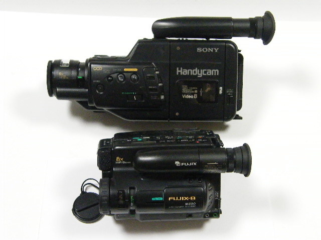 ◎ SONY CCD-F300、FUJIX M890 ビデオカメラ ジャンクの画像3