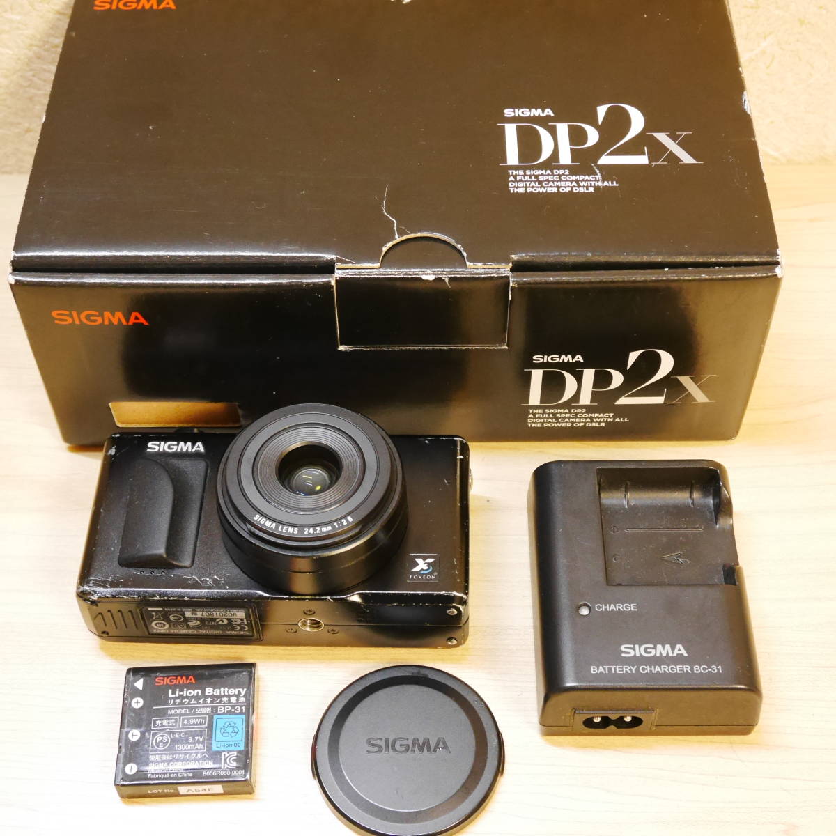 シグマ SIGMA DP2X 美品 レザーケース、オートレンズキャップ付き