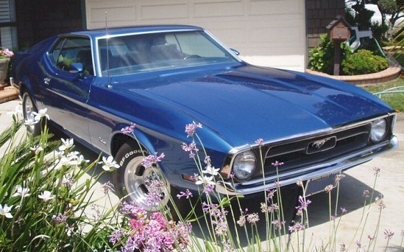 1/24 フォード ムスタング マスタング スポーツルーフ 青 ブルー Ford Mustang Sportsroof metalic blue 1971 1:24 Motormax 梱包サイズ80_画像2