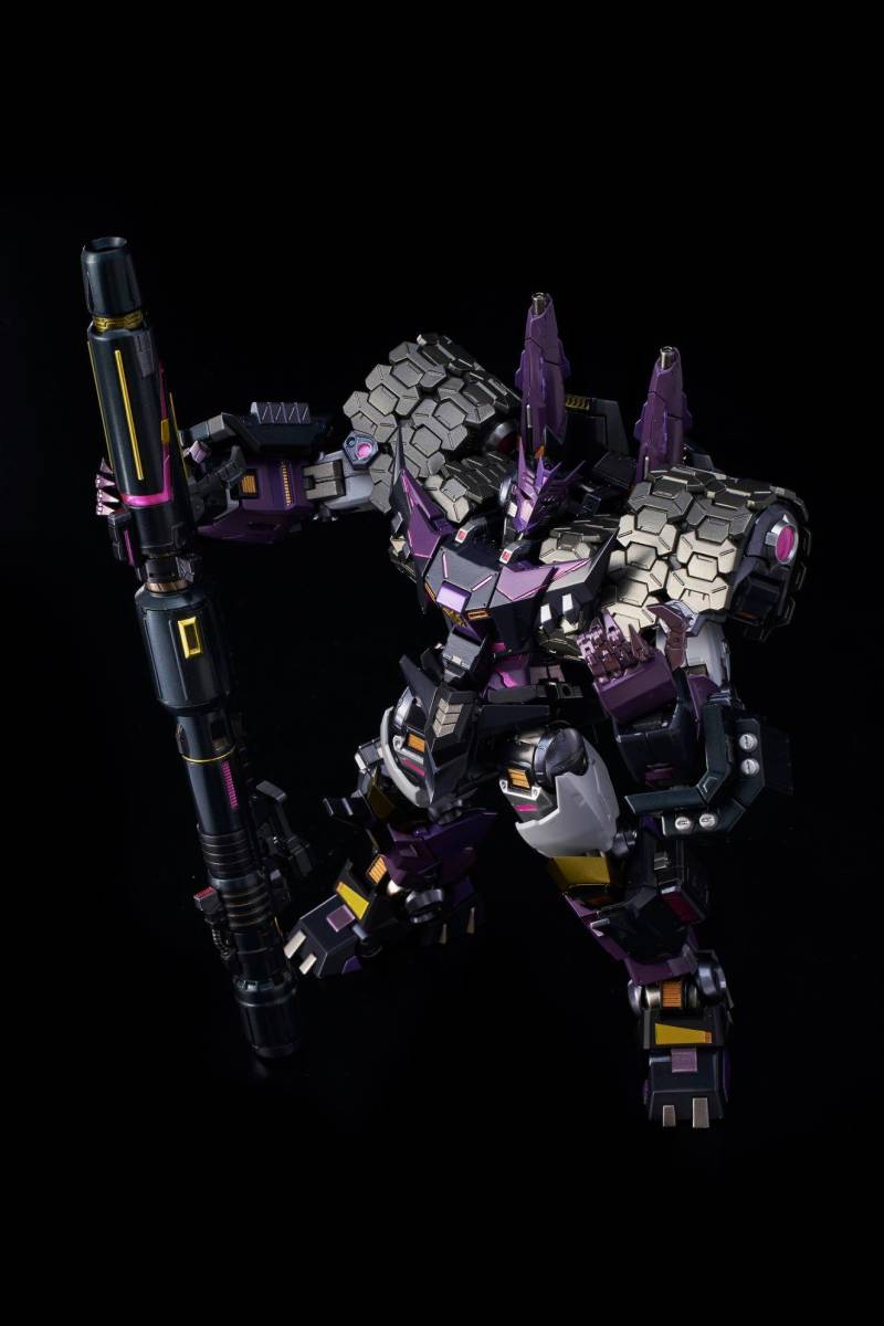 フレイムトイズ Flame Toys 鉄機巧 Kuro Kara Kuri トランスフォーマー