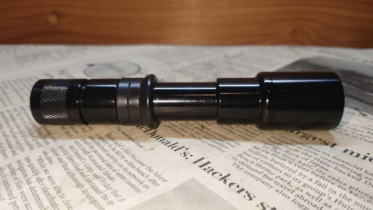 Laser Products SUREFIRE 9Z COMBATLIGHT 3セル9V 105ルーメン