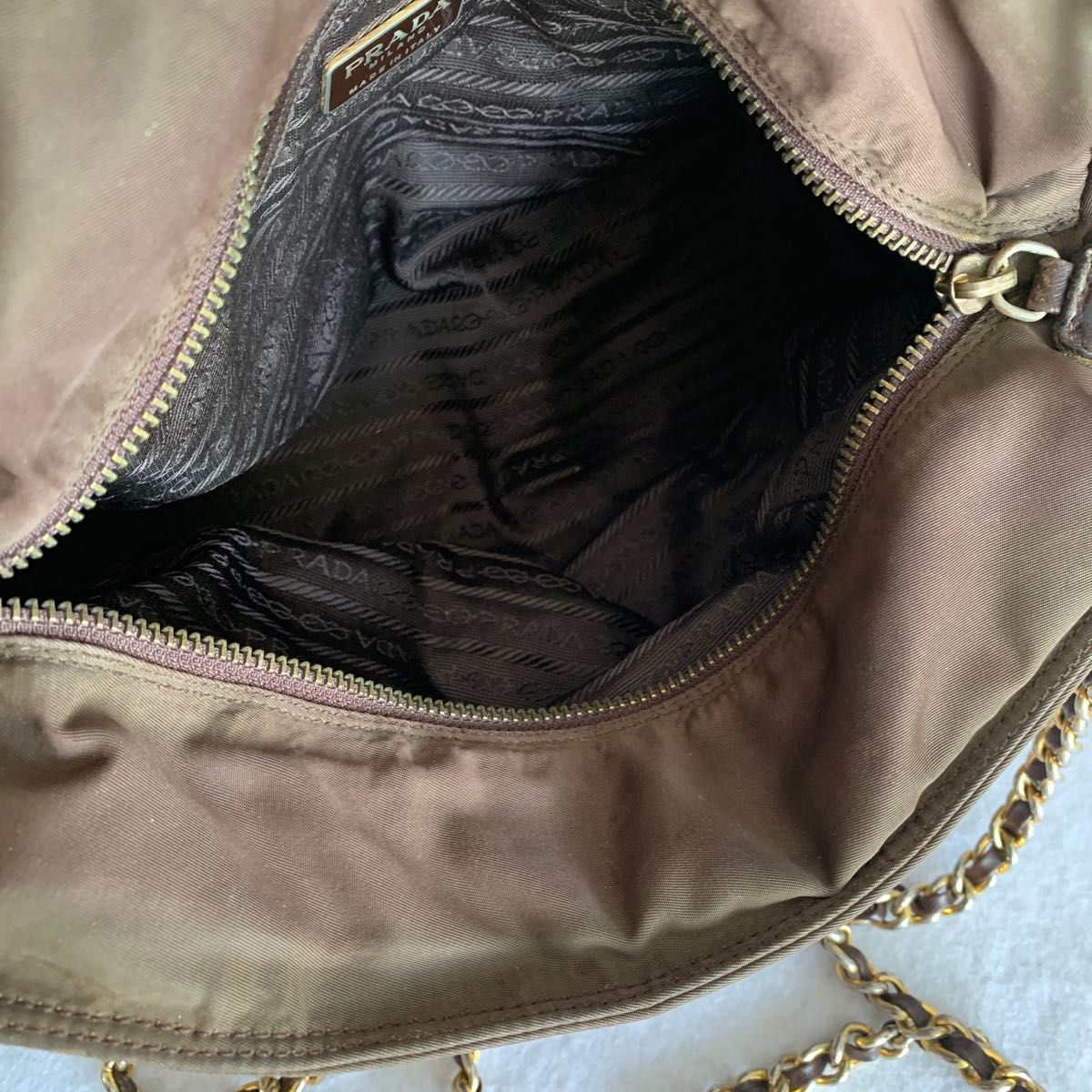 PRADA プラダ ショルダーバッグ ヴィンテージ チェーン バッグ PRADA プラダ ショルダーバッグ ヴィンテージ チェーン バッグ