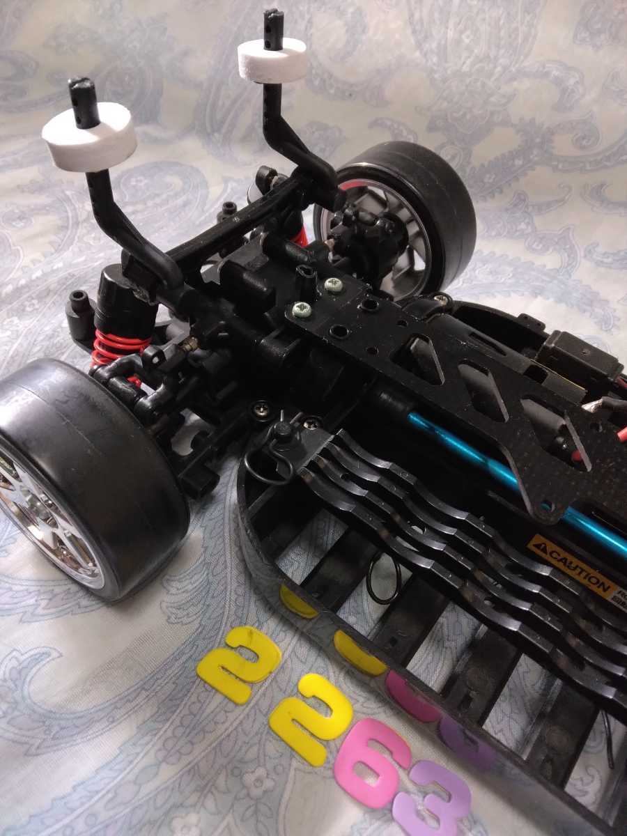 2263#ラジコン田宮模型トヨタ2000GT 4WD TT-01シャーシライトテール電飾付　最低限動作確認済みプロポモーターサーボ アンプ付_画像4