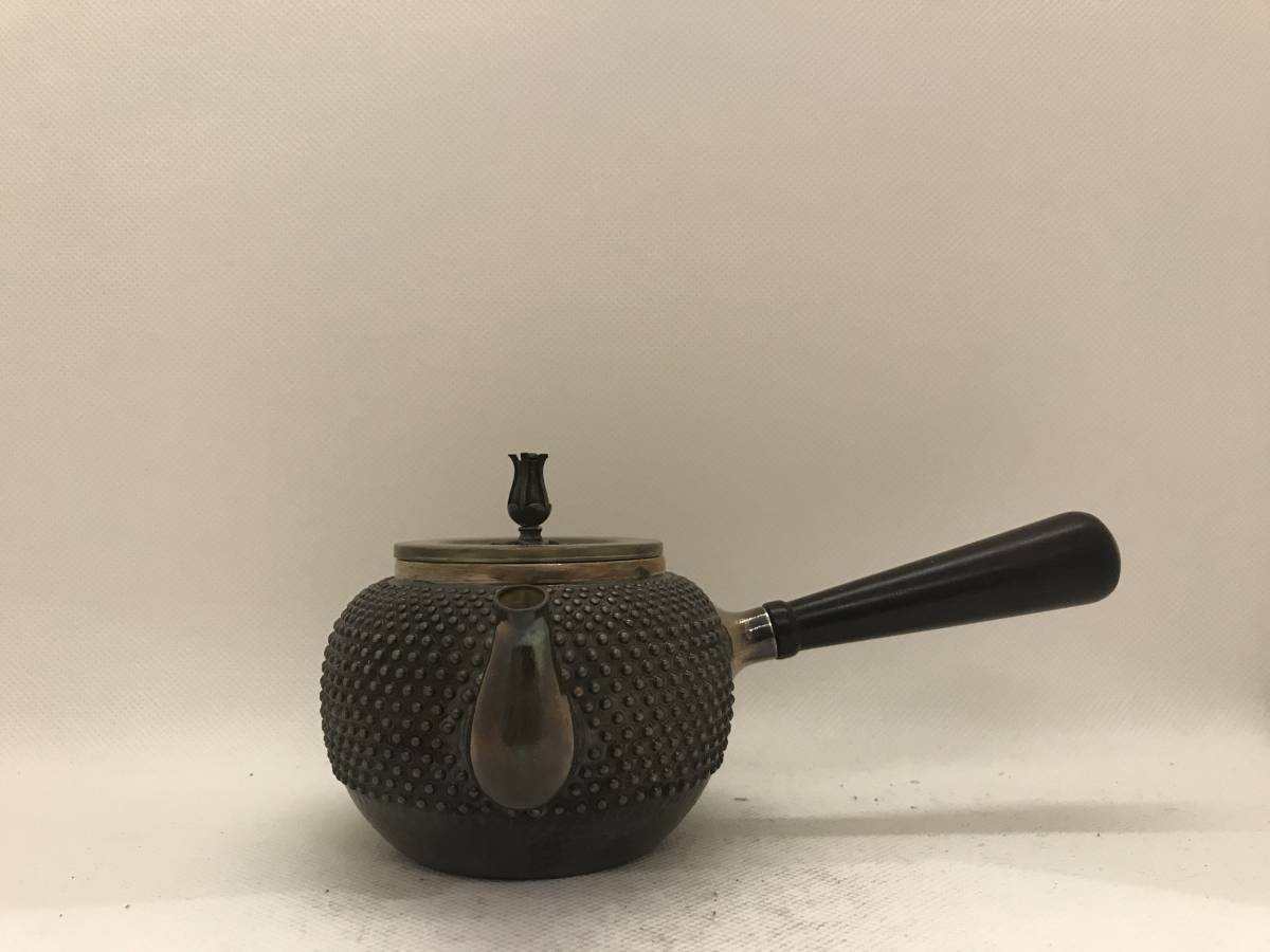 純銀製 光南製 玉霰打出 蕾摘横手急須 銀瓶 煎茶道具 eldom.fr
