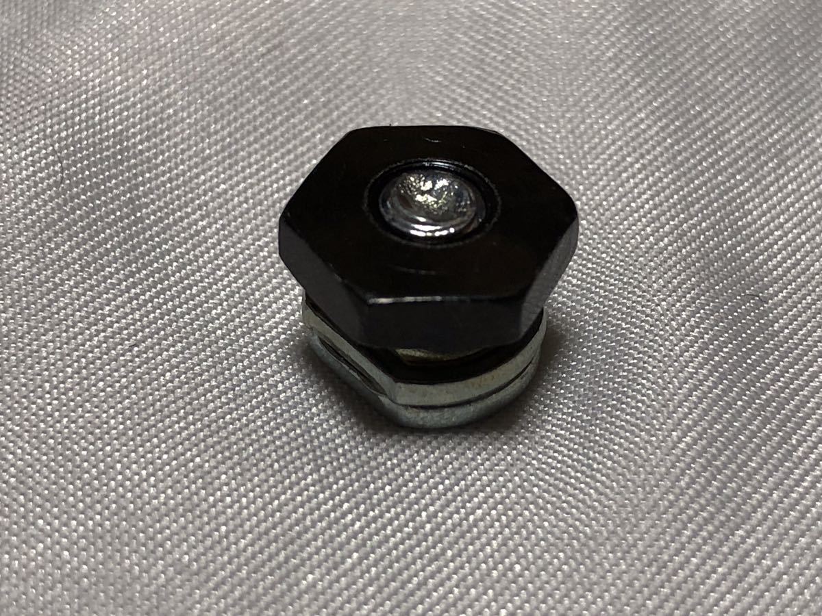 SHIMANO 内装インナー固定ボルト　10mm ナット型_画像4