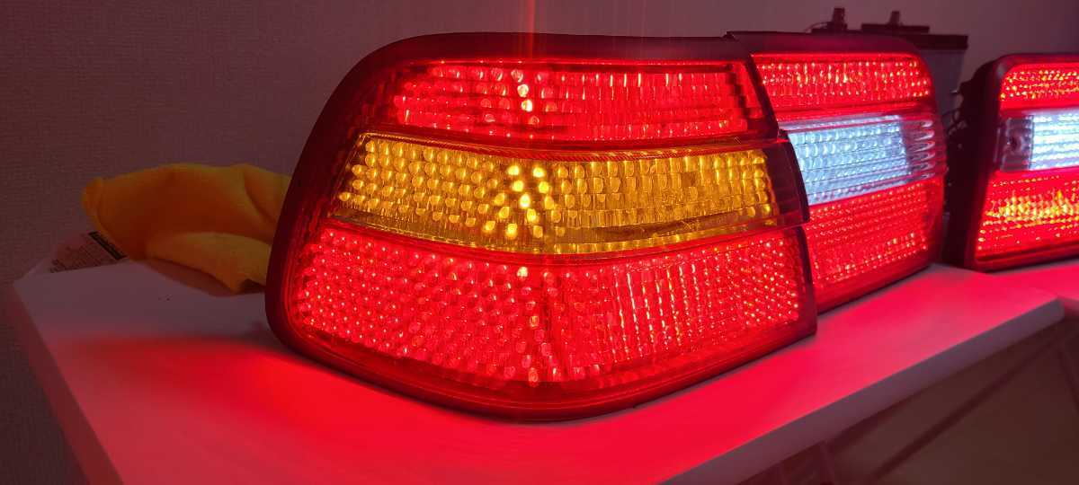 数量限定 y33シーマ LEDテールライト - career.deepublish.co.id