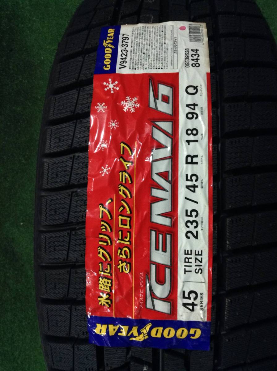 新文章！ 235 / 45R18固特異Ice Navi 6★Mark X皇冠凱美瑞等。無釘4件套！ 原文:新品！235/45R18 グッドイヤー アイスナビ6★マークX クラウン カムリ等 スタッドレス4本セット！