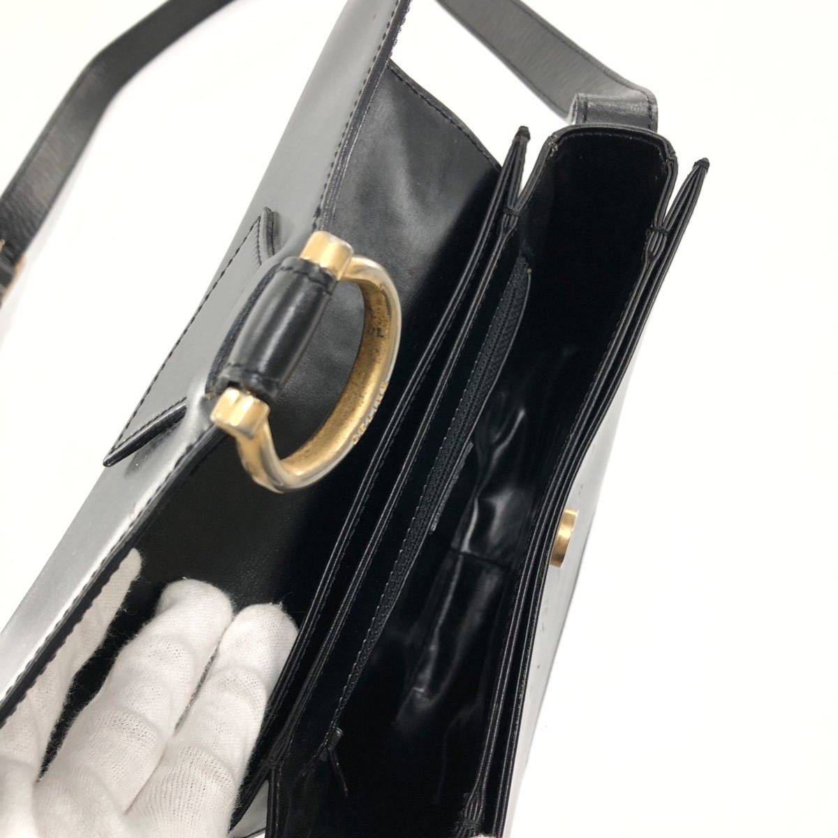 CELINE セリーヌ 金具 ショルダーバッグ 馬蹄 ブラック レザー