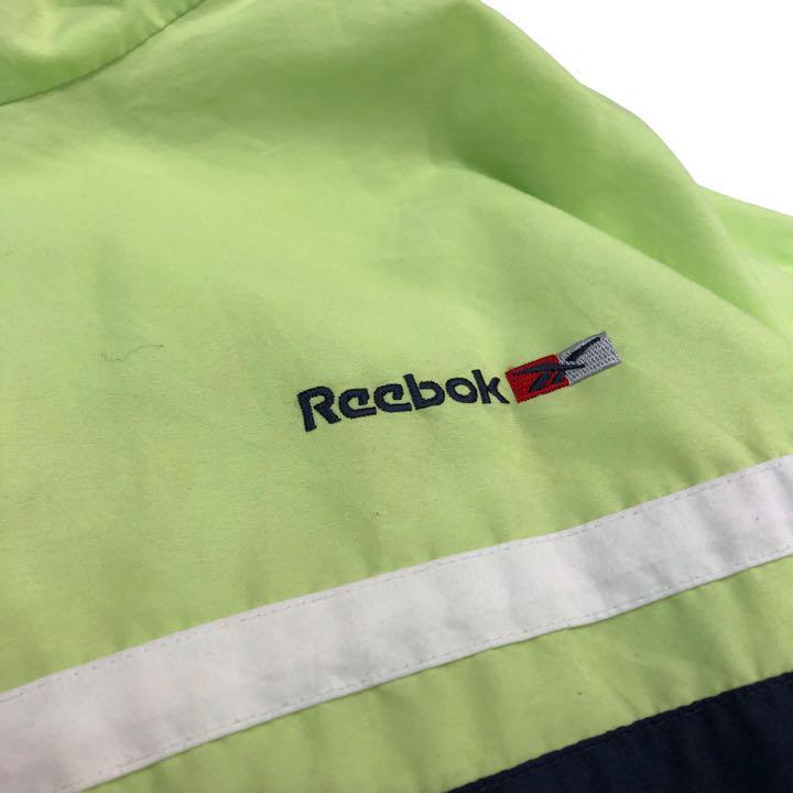 古着 90s Reebok ワンポイント刺繍 リーボック ナイロンジャケット_画像3