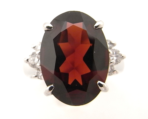 【国内正規総代理店アイテム】 Pt900 プラチナ900 指輪 0.22ct ノーブランド リング 【中古】【程度A】【美品】 ガーネット 5.83ct ダイヤモンド ガーネット