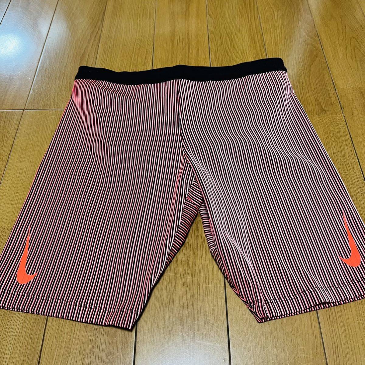 NIKE ナイキ エアロスイフト Aeroswift ランニングタイツ ハーフ NIKE ナイキ エアロスイフト Aeroswift ランニングタイツ ハーフ