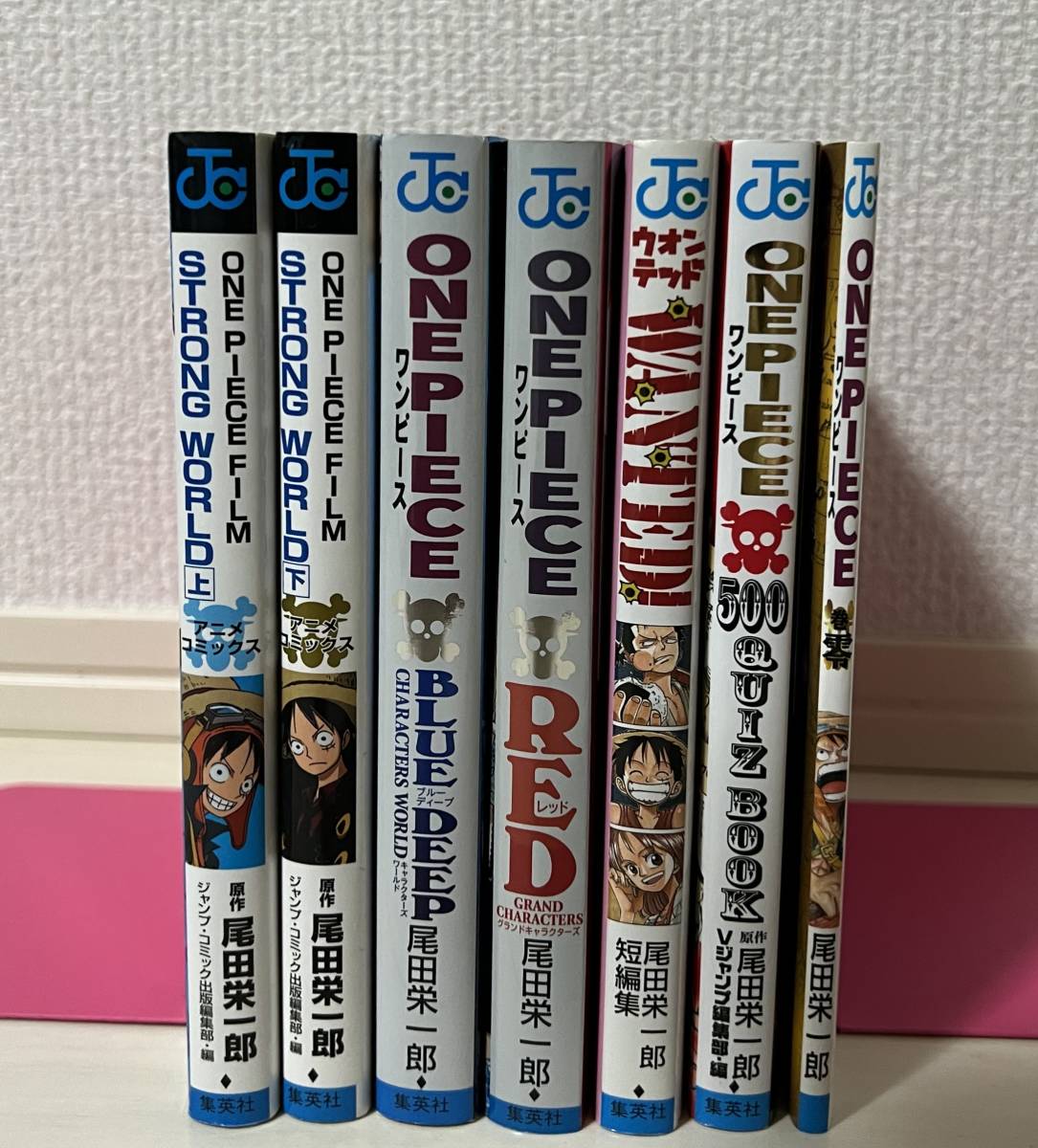 ONE PIECE 全104巻＋関連本18冊-