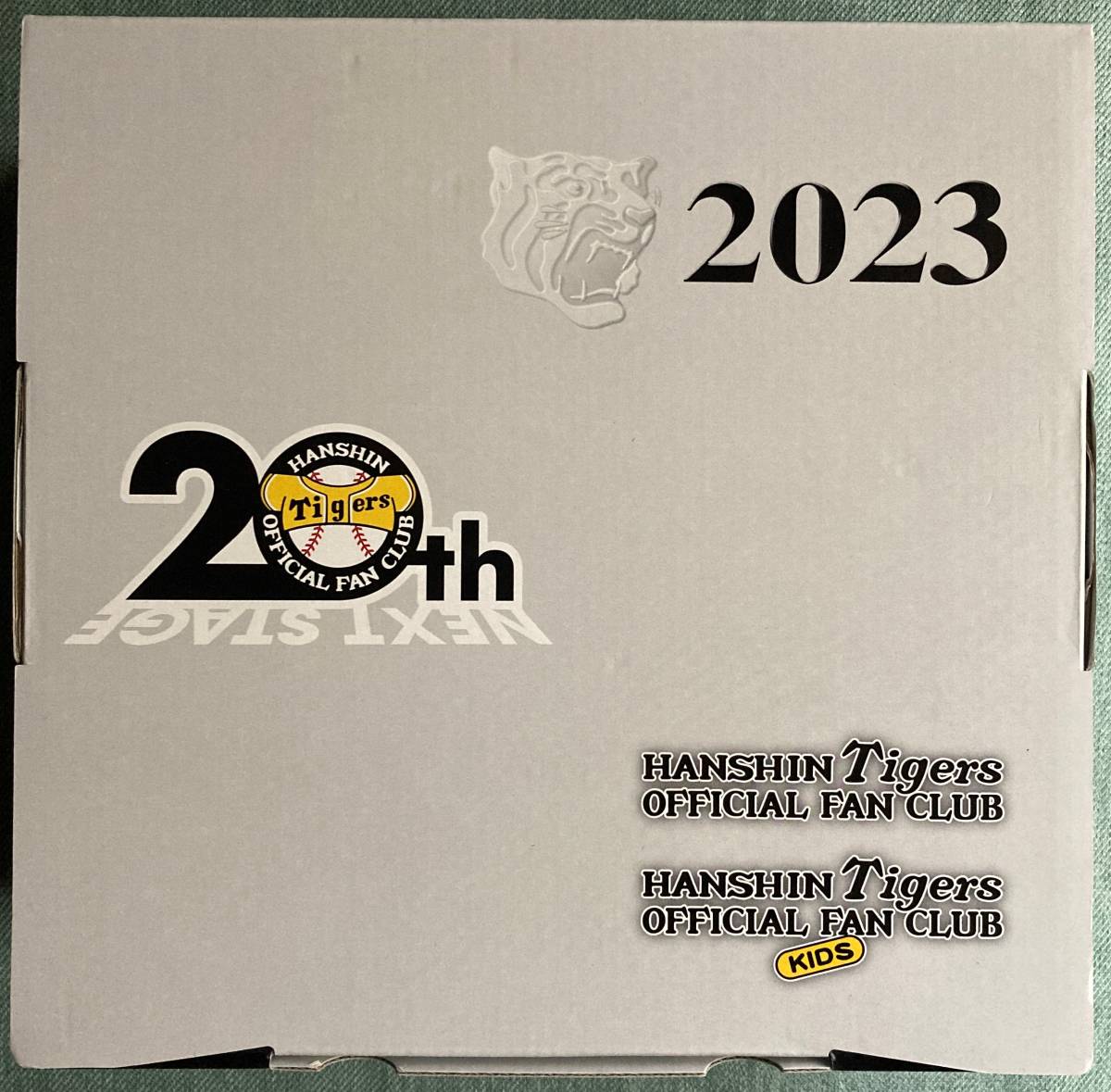 低価好評】 阪神タイガース ２０２３年度ファンクラブ記念グッズ・掛け時計