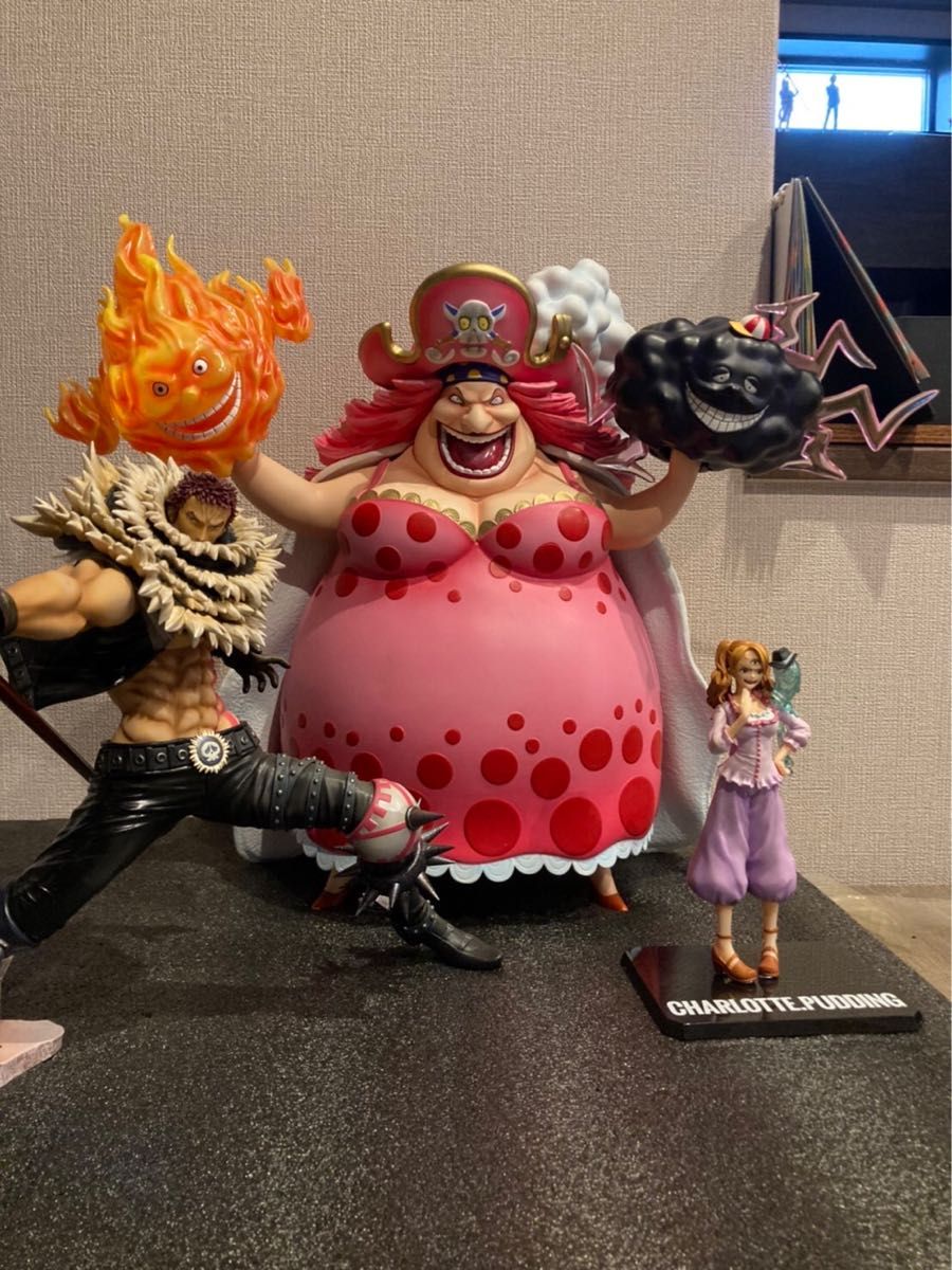 人気提案 ワンピース フィギュア スナック pop ワンピースフィギュア部屋紹介!ワンピースグッズを22年間集めるとこうなる!いくら使ったのだろうか••• - sabonimshop.com