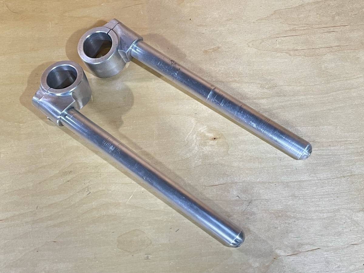 激安】 マグラ セパハン 35mm SR400 SR500 カフェレーサー その他