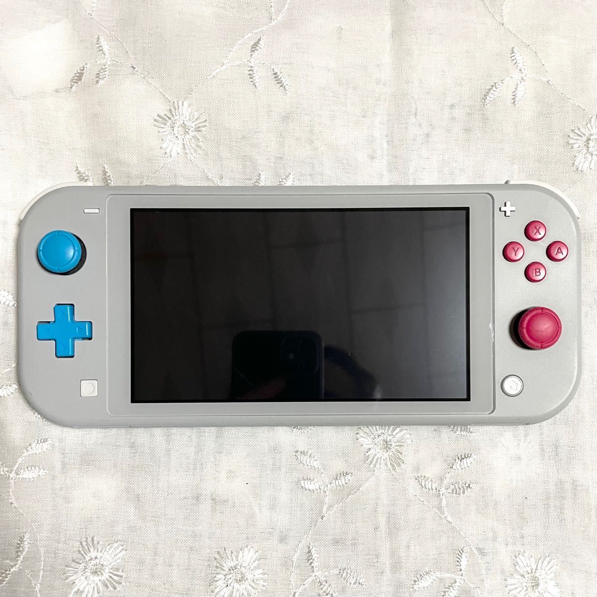 美品】NINTENDO SWITCH LITE ザシアン・ザマゼンタ｜PayPayフリマ