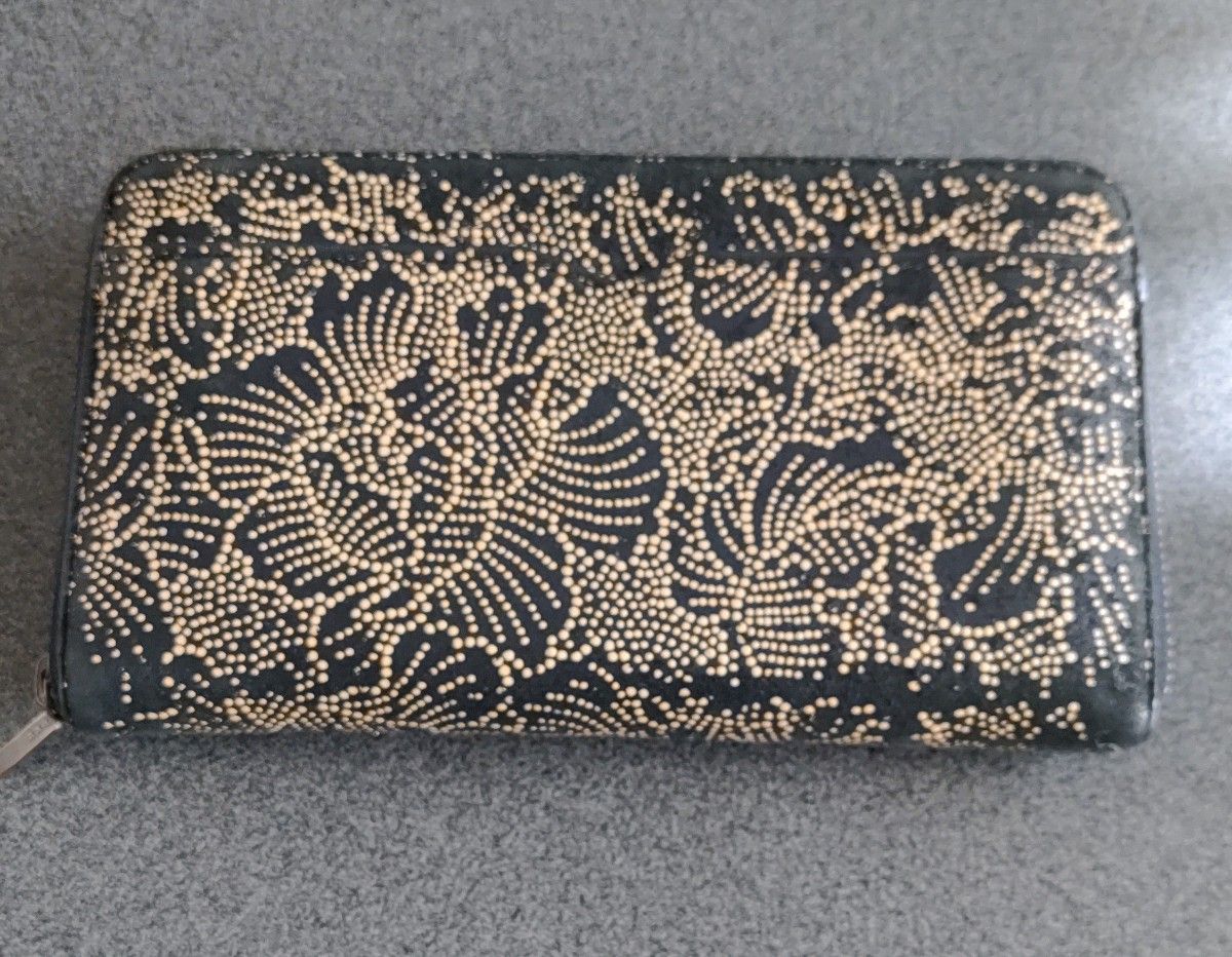 甲州印伝 長財布牡丹柄 ラウンドファスナー 19×10.5×3