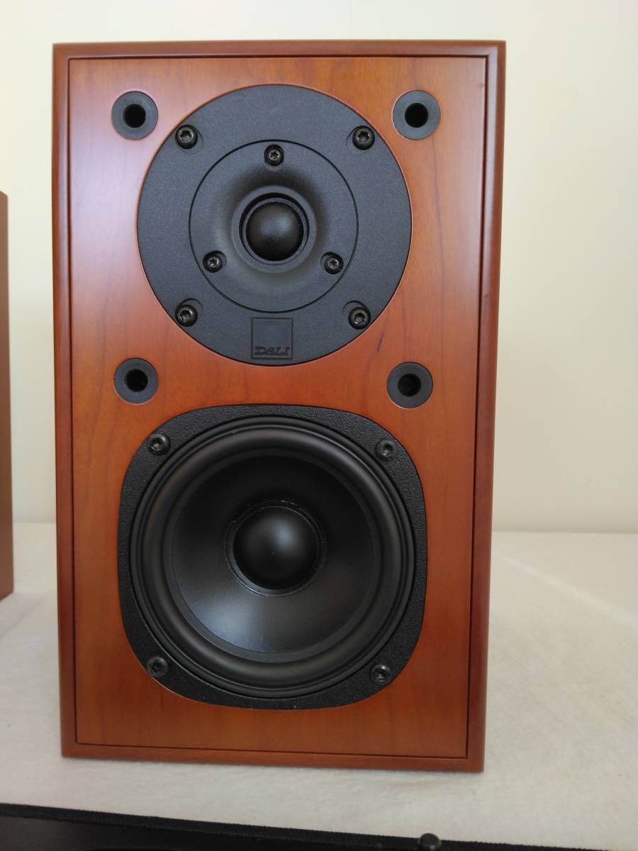 美品 DALI ダリ ROYAL MENUET II 2Wayブックシェルフ型スピーカー