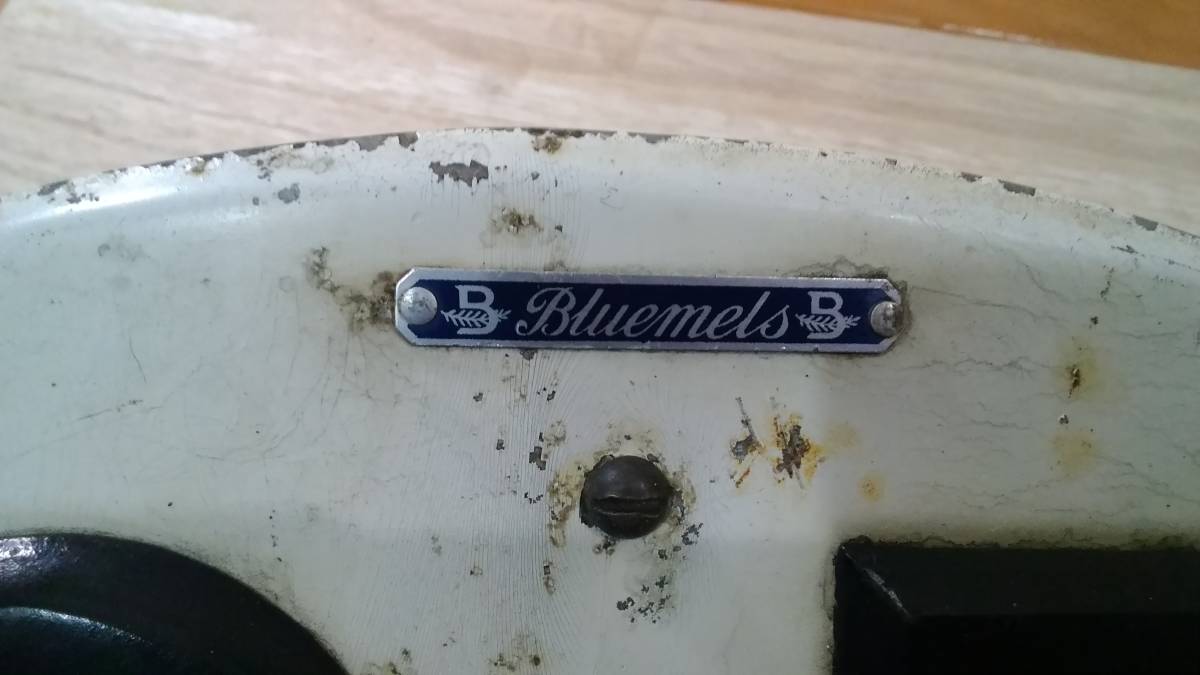 Bluemels（ブルーメル）大きめ GB ライセンス プレート （ステー付き）貴重 希少 レア 当時物 中古美品 イギリス製_画像7