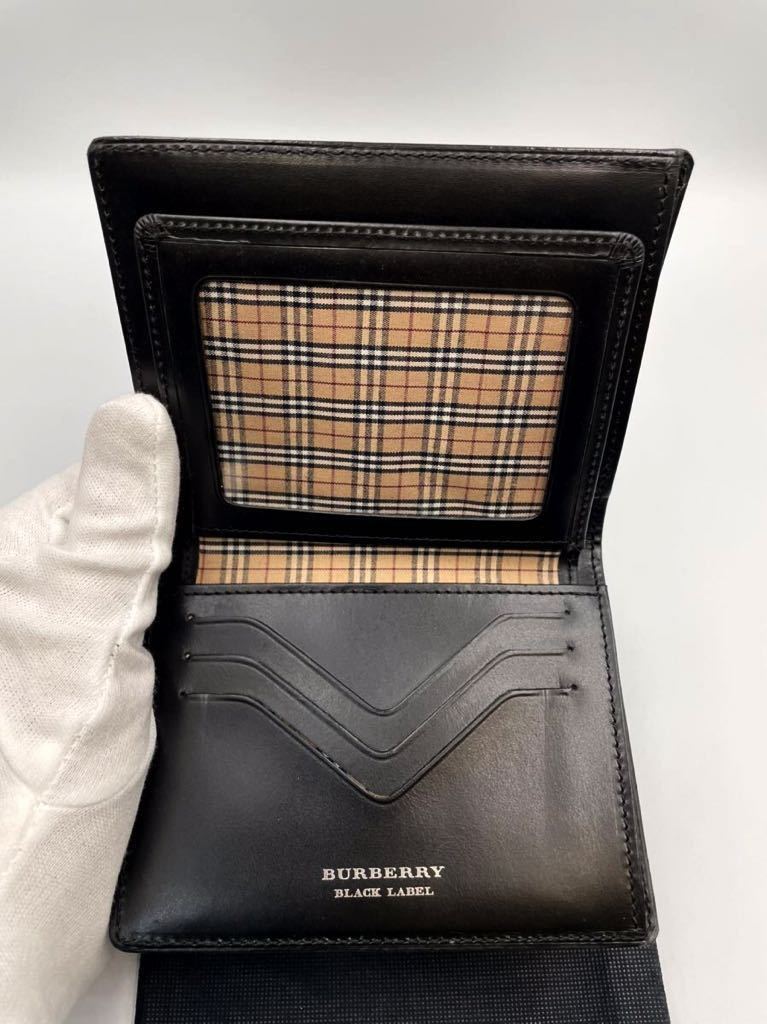 ☆送料無料☆ 未使用品 BURBERRY 二つ折り札入れ ブラック ブラウン