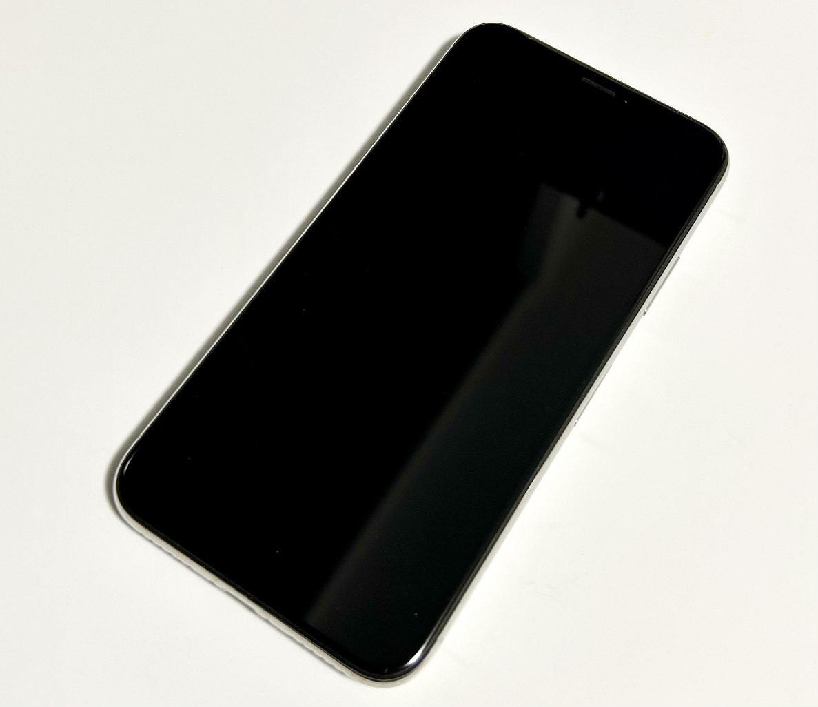 美品 iPhone X 64GB シルバー SIMロック解除済み Apple アップル
